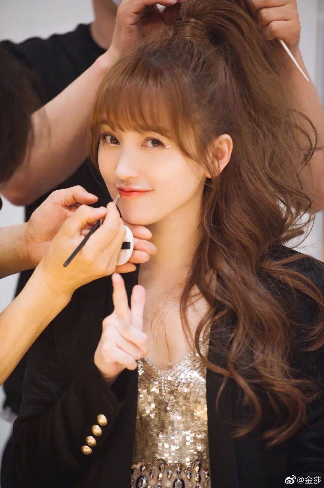 道位|首播破亿姐姐撕逼互怼,跪求加出道位