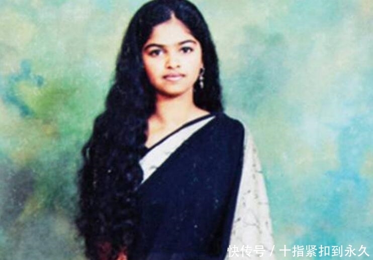 毁容|女孩17岁时因拒绝求婚，被32岁男子泼硫酸毁容