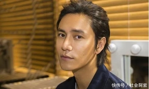 娜娜|欧阳娜娜拉踩王一博?Baby要去姐姐综艺?小助理靠李佳琦走红?