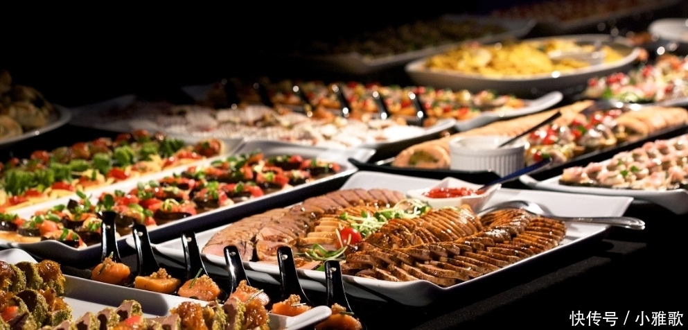 自助餐|自助餐老板“最怕”遇到的3种客人，都是靠智商来吃饭的