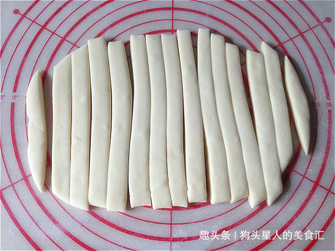  平底锅|教你做奶香小馒头，不加一滴油和水，一个平底锅就搞定