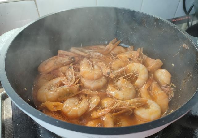 中餐厅|《中餐厅》中黄晓明最拿手的茄汁大虾,做起来非常简单又好吃