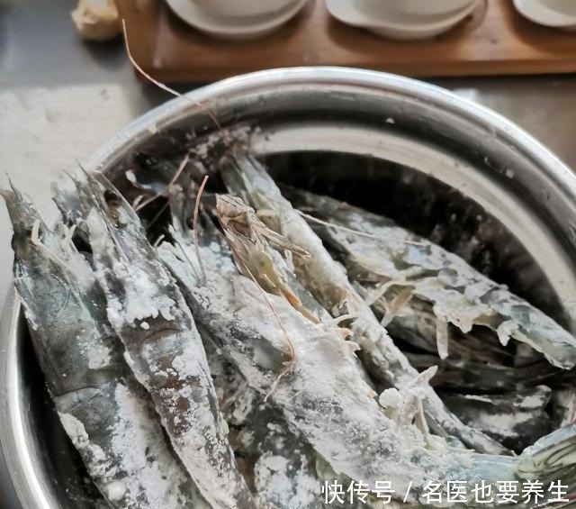 好吃|避风塘炒虾,好吃到连渣都不想剩