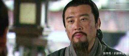 子孙|皇帝问功臣要什么赏赐，大臣：荒地，子孙说他傻，11年后才明白