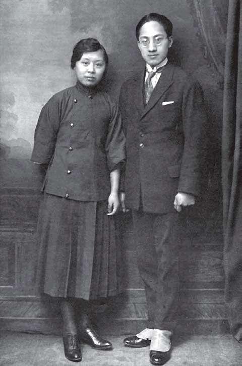 儿媳|徐志摩一生最对不起她,死后却为他收尸,徐父她是我唯一的儿媳