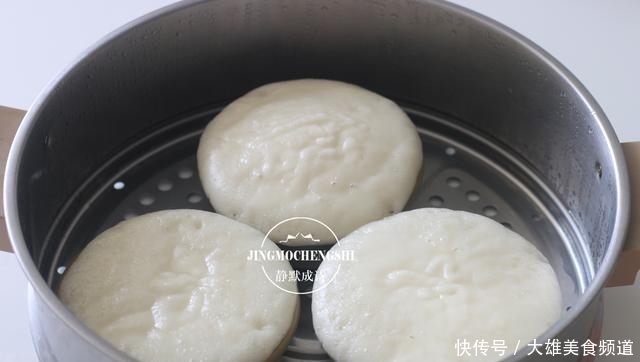 发糕|儿时的米发糕,几十年没吃够,香甜松软Q弹不粘牙,正确做法分享
