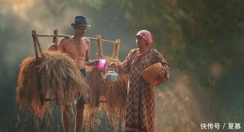 自杀身亡|老人受到总统接见，第二天便自杀身亡，家属得知，大肆庆祝