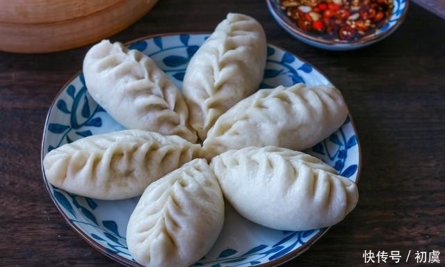 方法|蒸包子,到底用大火还是小火?教你正确方法,包子暄软不塌陷