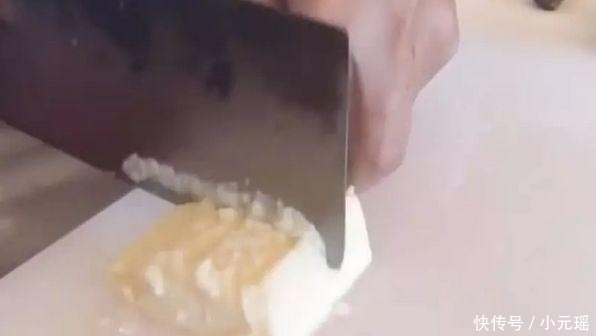  二话不说|外国厨师切豆腐成“菊花”, 中国厨师二话不说, 切成“蒲公英”!