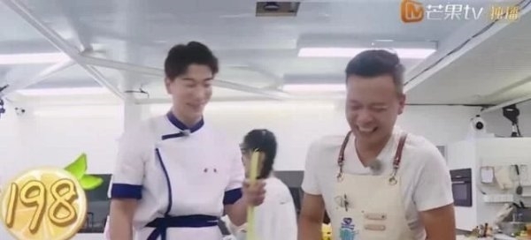  颖上|赵丽颖上《中餐厅》为什么有这么多风波？