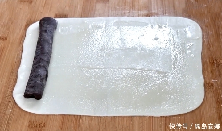 豆沙饼的做|8月面粉别再蒸馒头了,教你新吃法,5分钟上桌,好吃又顶饱