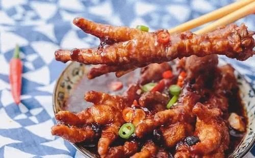 脱骨|鸡爪做法众多,美味且独特,茄汁鸡爪鲜香下饭,虎皮鸡爪一口脱骨