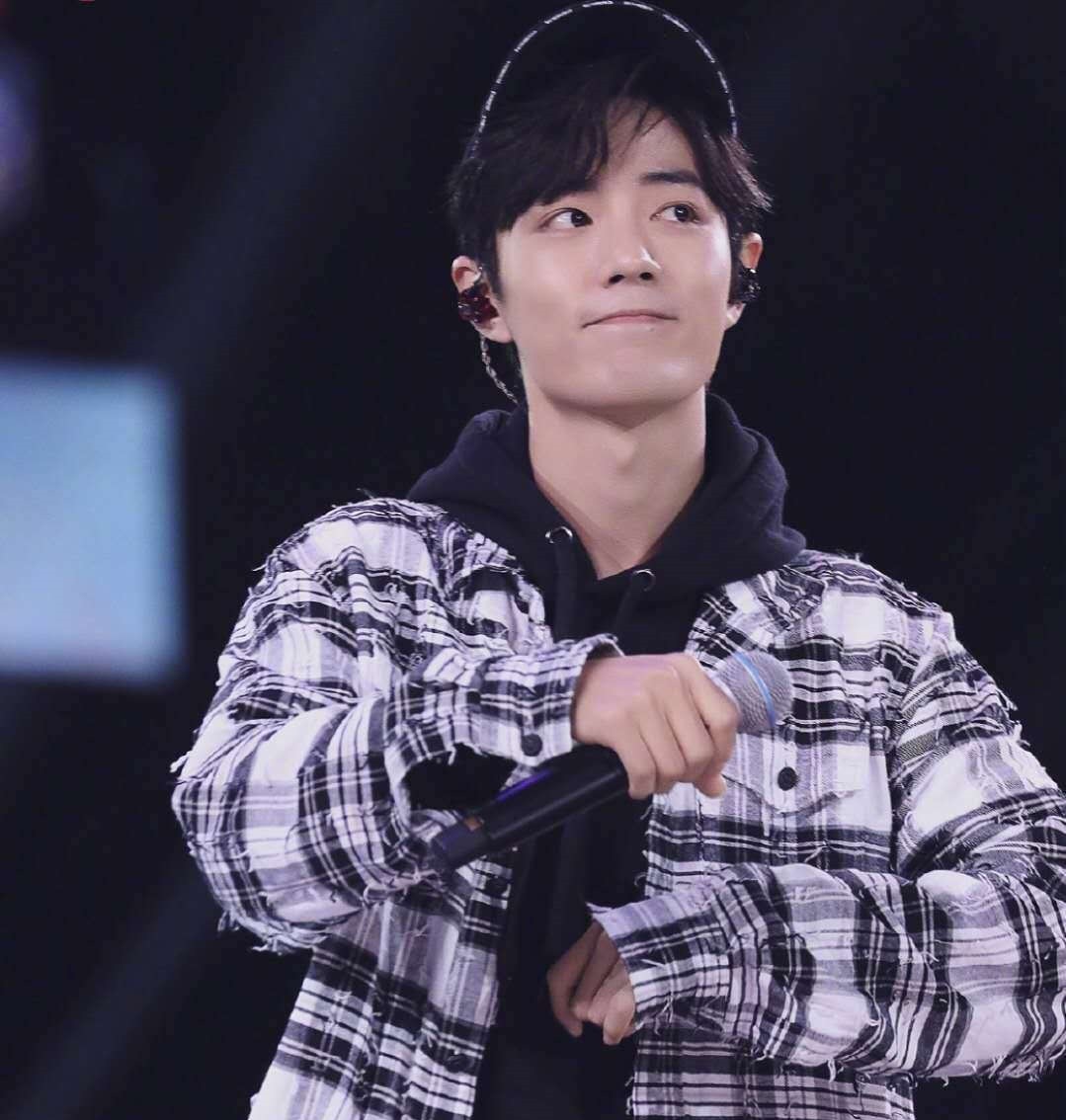  出席|惊喜！曝肖战确定出席芒果台跨年晚会，能在电视上看到肖战了