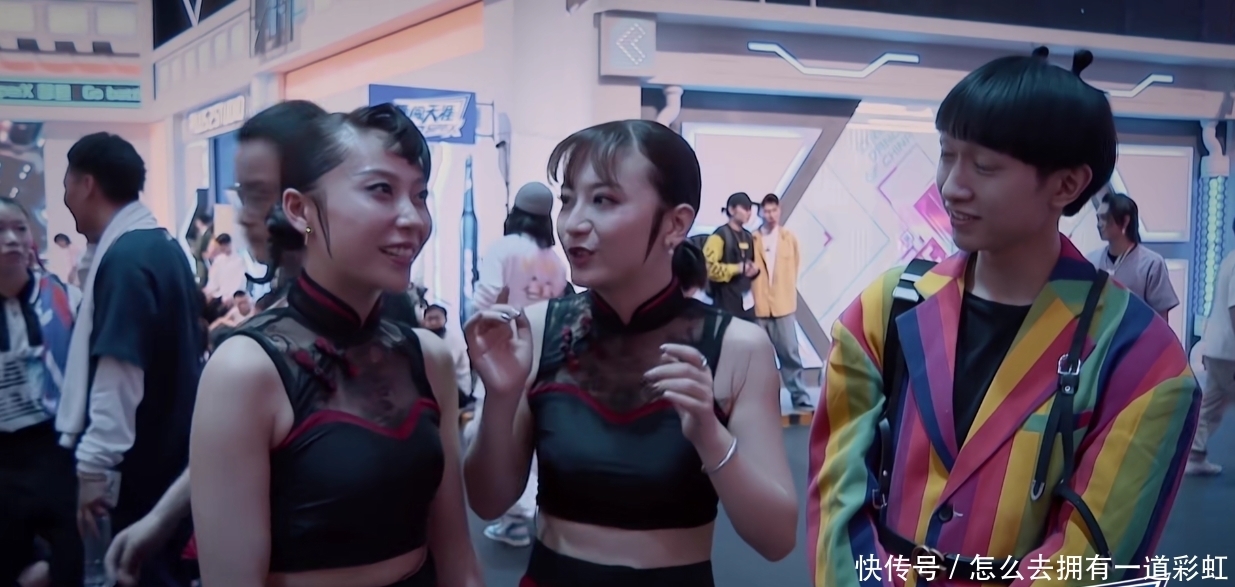  王嘉尔|名不经传的即兴表演者，黑马隐居流？21岁早已是冠军，王嘉尔偷着乐！