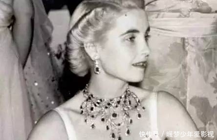 去世|美国最女富豪，拥2.1亿天价珠宝，去世时却仅剩3000美金