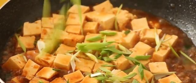 点名|豆腐自从学会这个做法,家人三天两头点名吃,鲜嫩入味,比肉都香