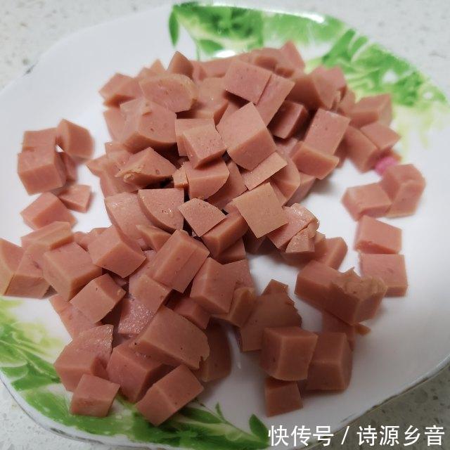  豆角|眉豆角炒米，意想不到的美味，简单易做