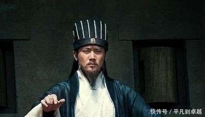 八大|三国八大谋士排名, 凤雏卧龙不算什么, 他可以一敌八