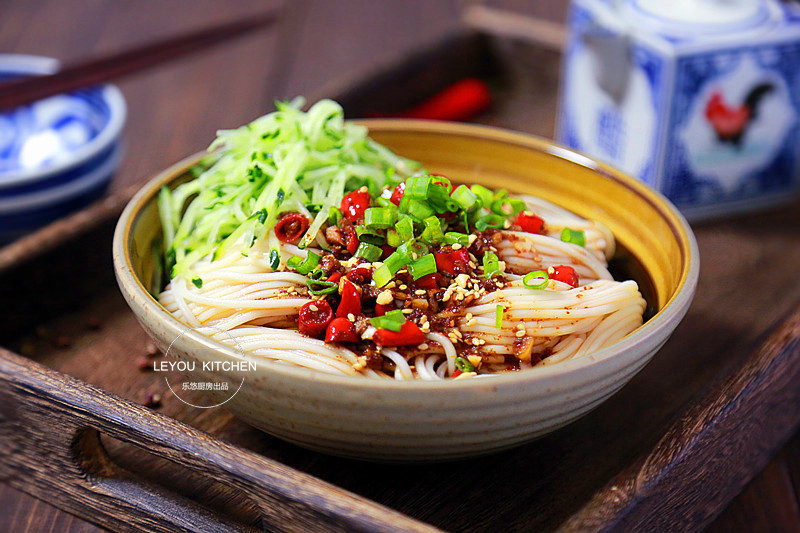 麻酱|10道夏日凉面,天越热越想吃,做着省事,菜都不用做了