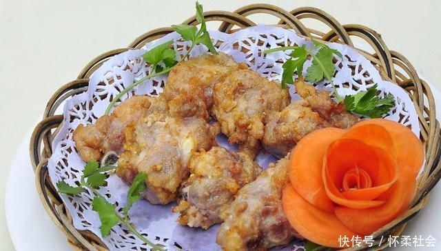 粤菜|外脆里嫩,蒜香味十足,教你做粤菜蒜香大骨头