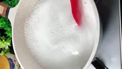 白凉粉|自制水果果冻,柔软嫩滑晶莹剔透,既好吃又好玩,孩子特喜欢