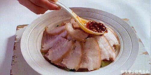 适量|小时候最爱的蒜泥白肉,加了秘制甜酱油,经典川菜不错过