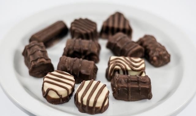 零食|做个交易,若是给你一千万,但以后只能选择一种零食,你怎么选