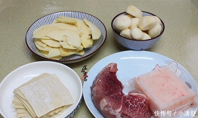 春卷|这几样食材搭配做春卷,鲜甜爽脆低脂肪,脆卜卜,户外携带很方便