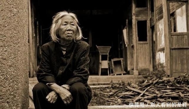  首诗|清朝第一诗人黄景仁，苦难造就天才，11首诗震撼你，第4首让人哭