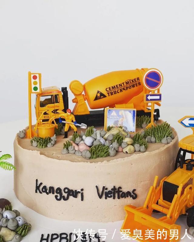 runningman|runningman最新资讯李光洙参加慈善义卖,小好生日趴