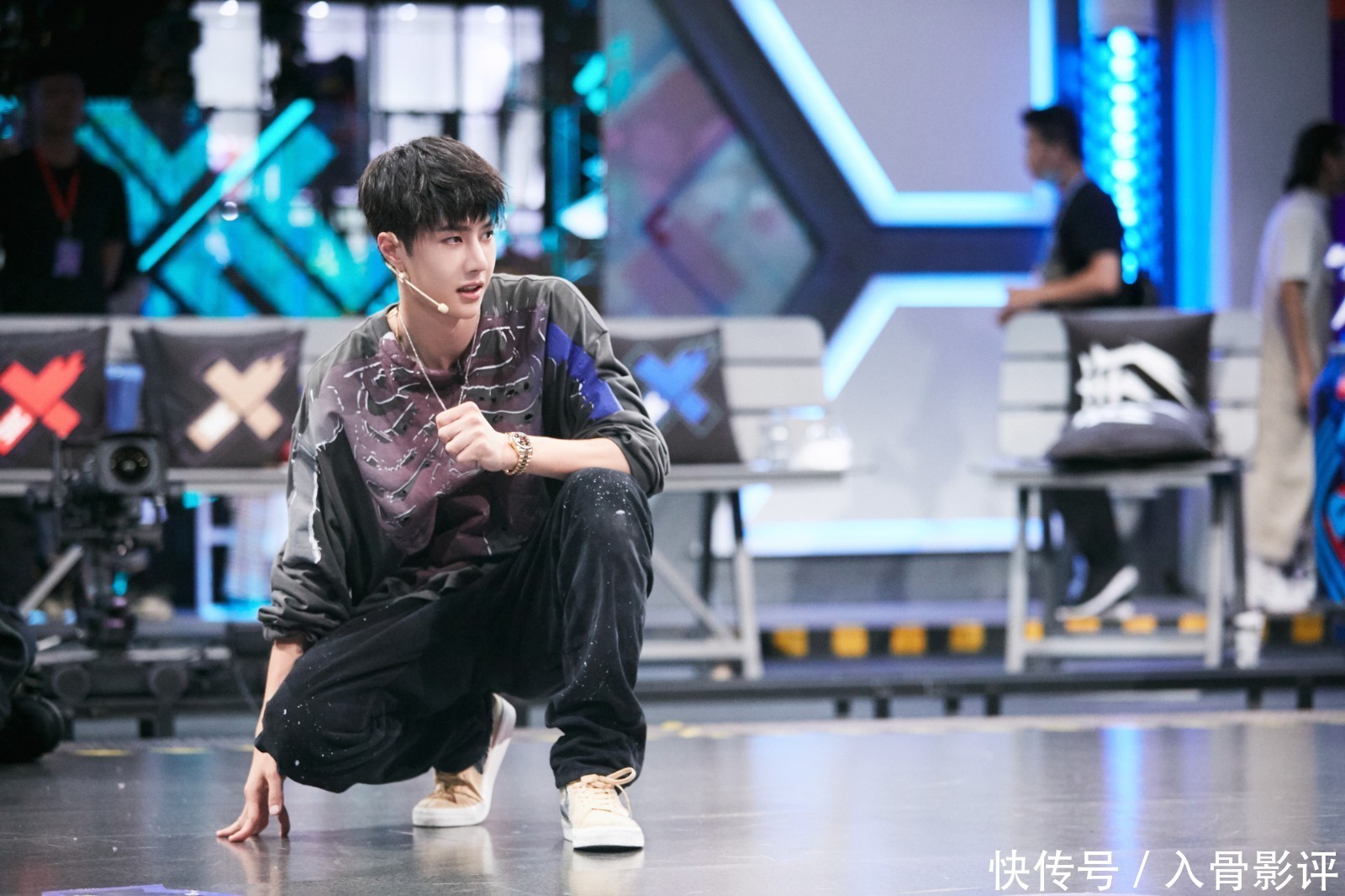  王一博|王一博在《这就是街舞3》，战队集结完毕，因为热爱而全情投入