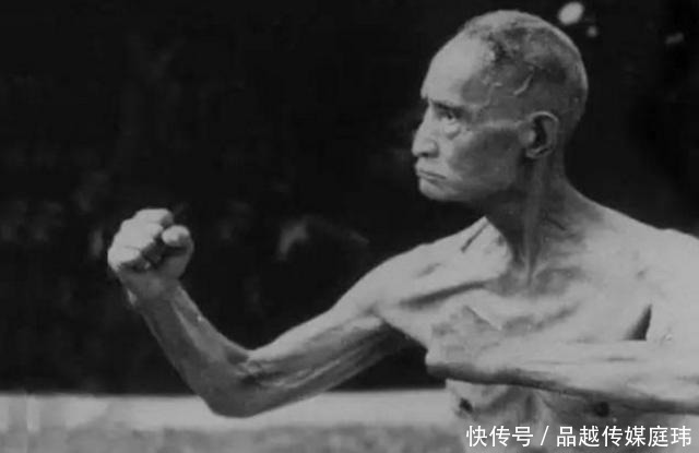 武林高手|中国近代三大武林高手,第一统领洪门青帮两大帮会,第三无人知