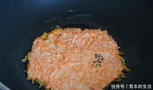 孩子|十分钟快手早餐饼，又香又软，好吃护眼，孩子天天点名要吃