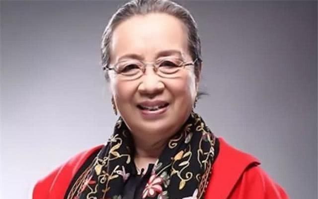 有种|有种遗憾叫容嬷嬷, “儿子”出道十年未走红, 儿媳却一炮而红