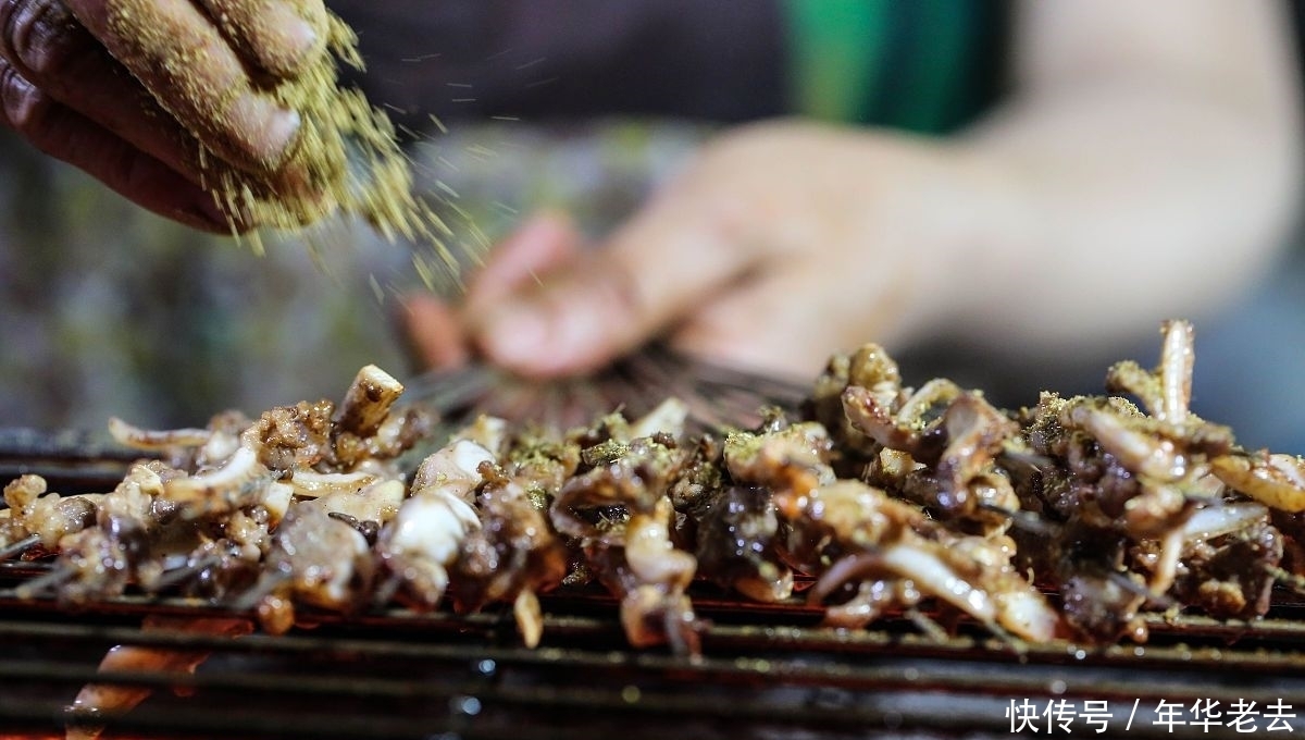 老板|“吃烧烤的人”为什么少了?其实不用老板说,大家心里也明白