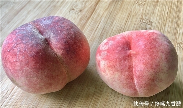 真棒|挑选桃子有诀窍,牢记1个“小机关”,甜不甜一眼看出,方法真棒