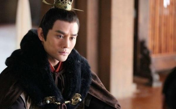 燕王帖木儿|弟弟统治国家后，退位让哥哥当皇帝，结果哥哥六个月后去世了！