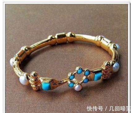 古墓|一座千年古墓意外出现, 出土珍宝亮瞎双眼, 可石棺上四字令人胆寒