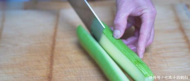  鸡蛋|此菜不贵营养好，现在吃正是时候，夏天天气干燥，尤其要多吃