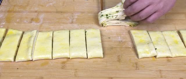 蓬松|花卷的做法大全之一,教您最简单的方式,照样蓬松暄软层次分明