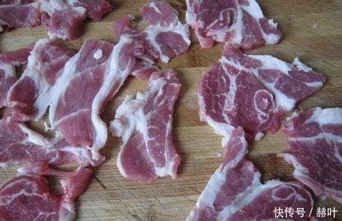 买猪肉时，有经验人只挑这4种肉，质量好，小贩见了不敢不糊弄你