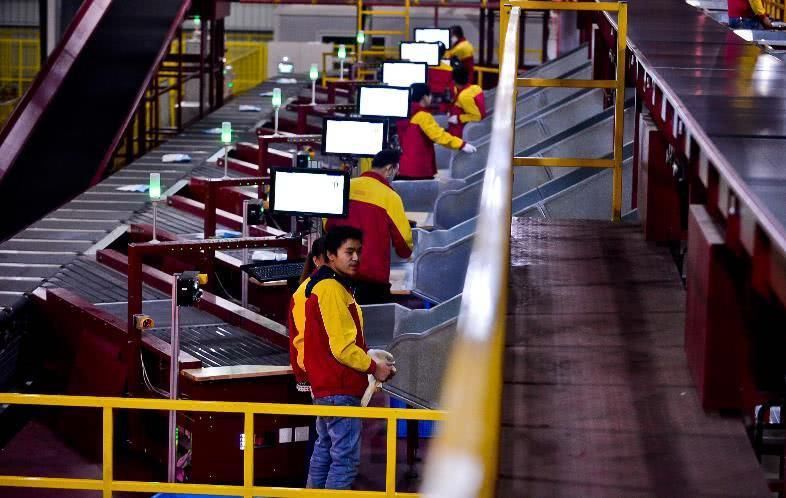  快递服务|30天送出超11亿个包裹，成功超越申通，成为快递界的新巨头