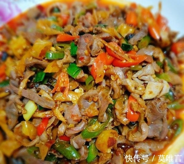 推荐|精选美食推荐:粉丝茄子煲,酸辣鸡杂,洋葱炒鸭肉的做法