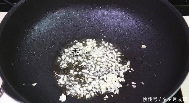  变得|这种叶子在乡下用来喂猪，在城里每斤6元，经常吃它皮肤变得柔软