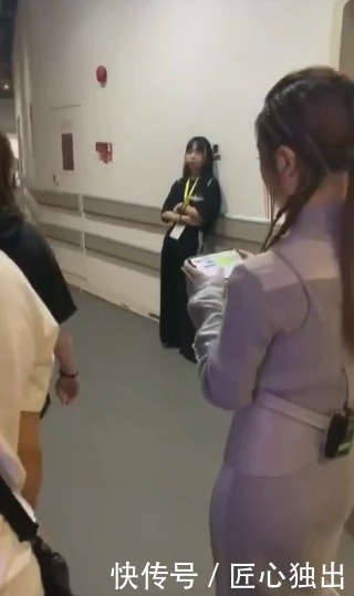 邓紫棋|邓紫棋台下练完歌必做这件事,还在录综艺时旁若无人开黑