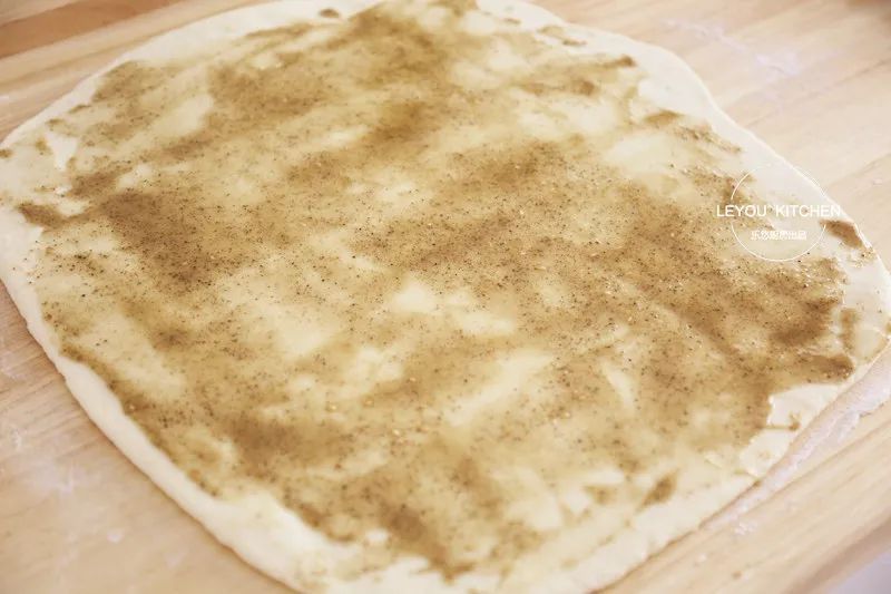 全家人|1斤面粉做6个烧饼,不油不腻,平底锅就能做,刚好全家人的早餐