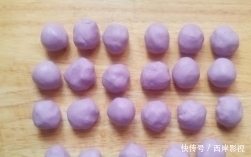 酥脆|炸麻球时,掌握这个窍门,个个酥脆不塌陷,方法点心大厨都在用!