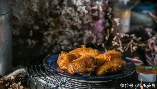  厨神|炸鸡外面太贵自己做麻烦，错！一招教你秒变厨神，比卖的还酥香