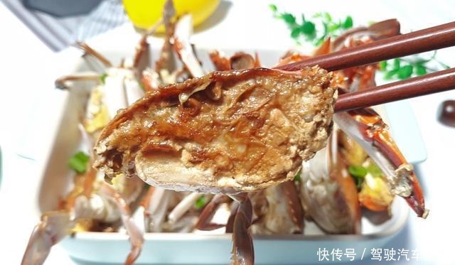 做法|表哥送了5斤梭子蟹,来个不一样的做法,比清蒸更有味