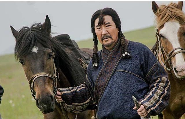 乞颜部|放羊女救了一人,此人说“我成功一定娶你”,放羊女结果真成皇后